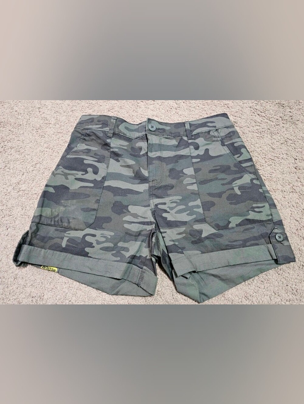 Women’s Camouflage Cargo Shorts in Green and Gray